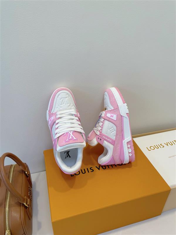 20251128154046743 390